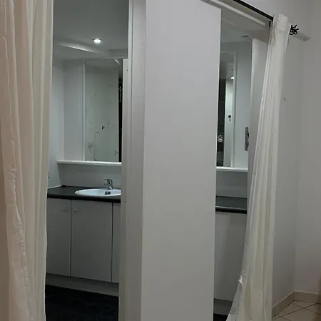 Antwerpen-zuid Apartment